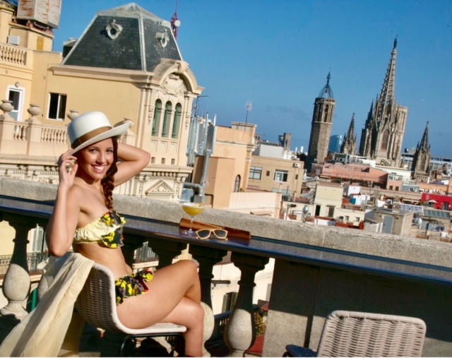 Moda en la azotea Rooftop del hotel Ohla